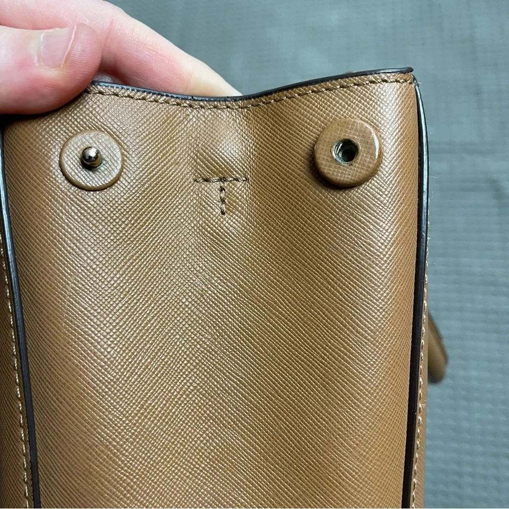 Tory Burch Robinson‎ Leather Tote Bag Brown with Original Fabric Bag